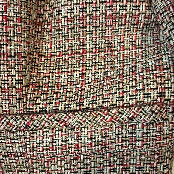 Liz Claiborne Two Piece Vintage Skirt Suit, Size 8 - Picture 13 of 16